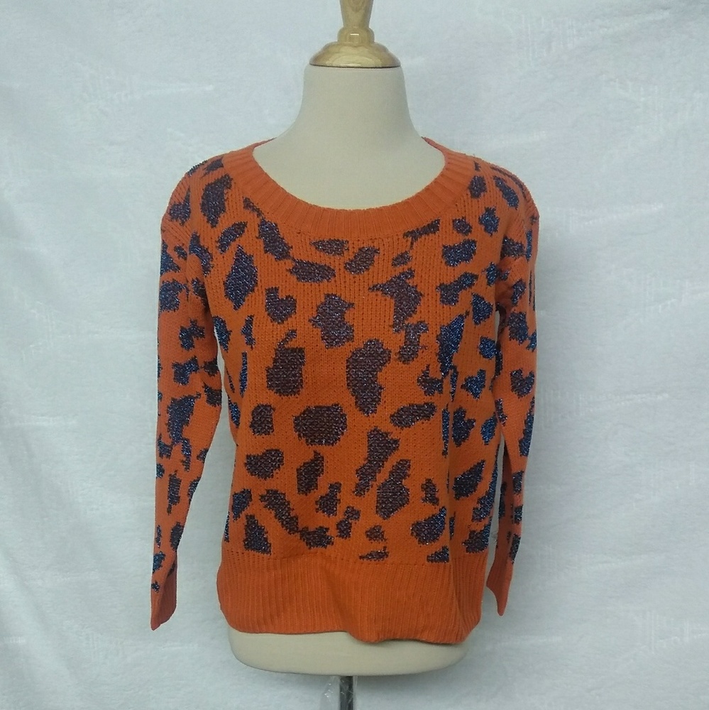 Timing Glitter Sweater Top.